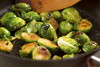 sweet tangy brussels sprouts 154963847