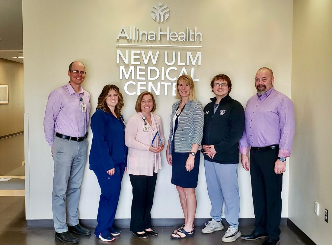 New-Ulm-Medical-Center-Award-1100x810