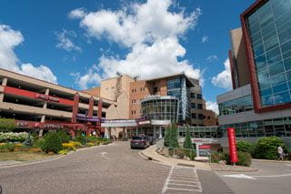 red ramp parking at united hospital in minnesota