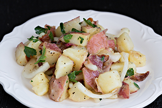 potato salad on a plate sidedish
