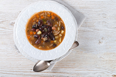 three bean spicy soup image