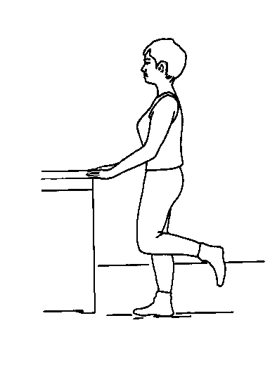 4. Bend your knee, bringing your heel toward your buttocks.