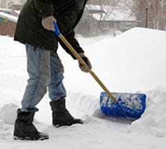 182112 hsg teaser snow shoveling 214x192