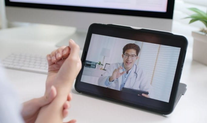 video-visit-orthopedic-urgent-care-1494856930