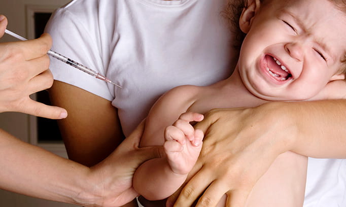 kidsvaccines istock 18041535 large 682x408