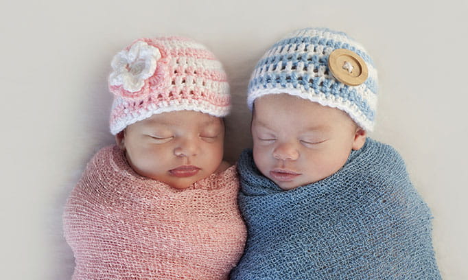 twinbabies 474374621 682x408